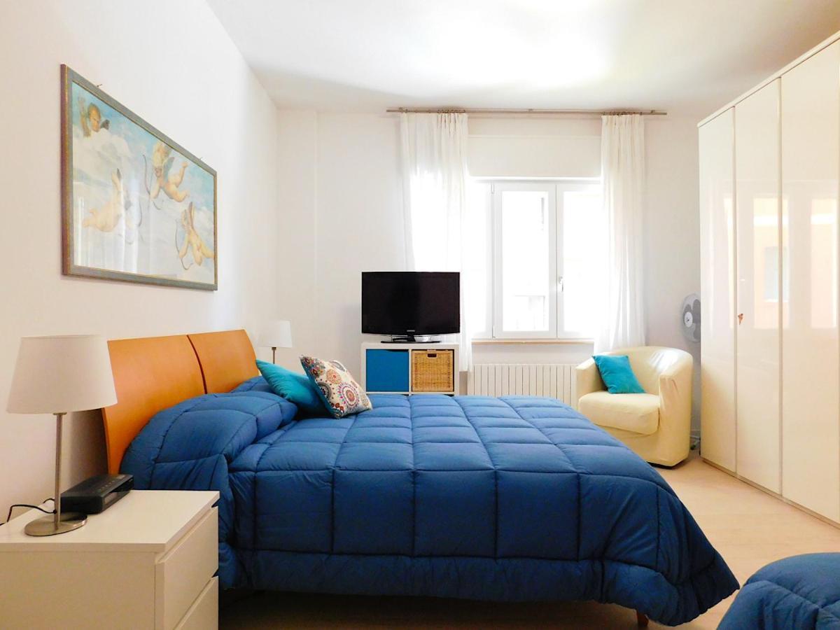Fantastico appartamento in centro! Levanto Esterno foto